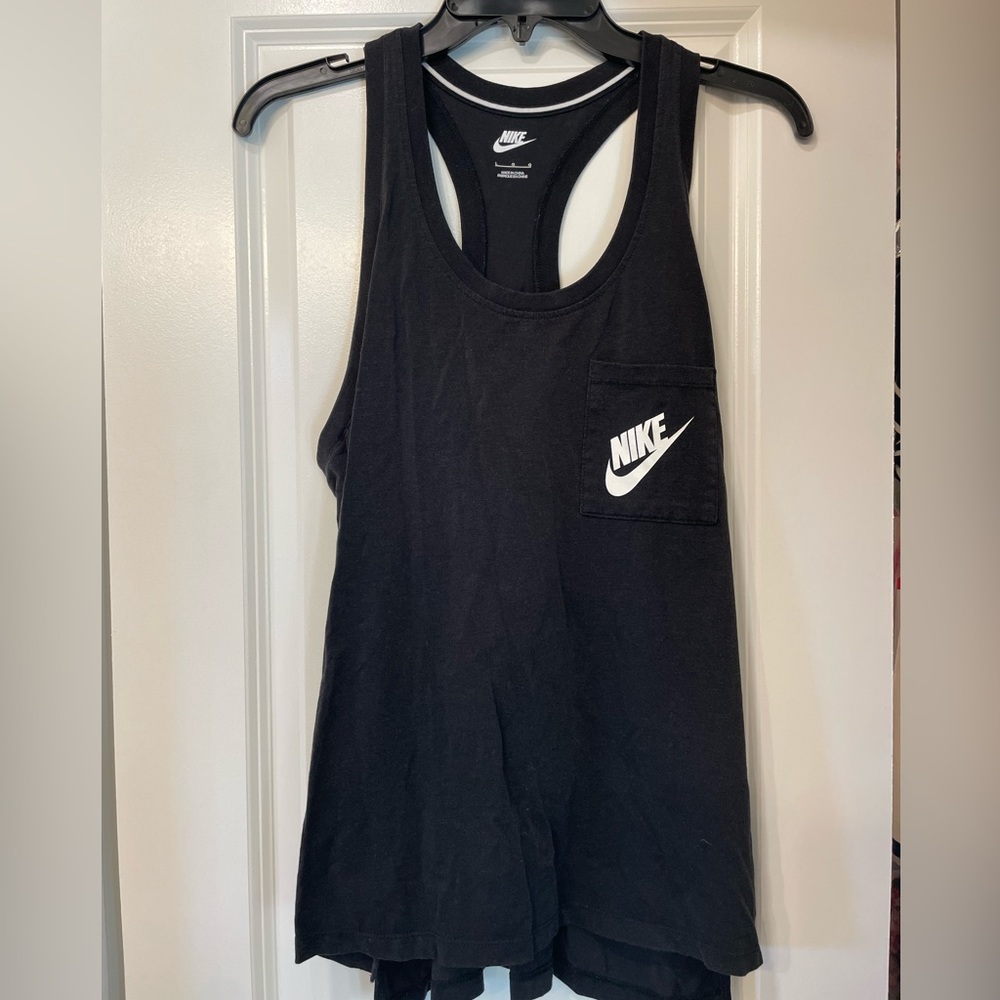 Nike women’s tank size large